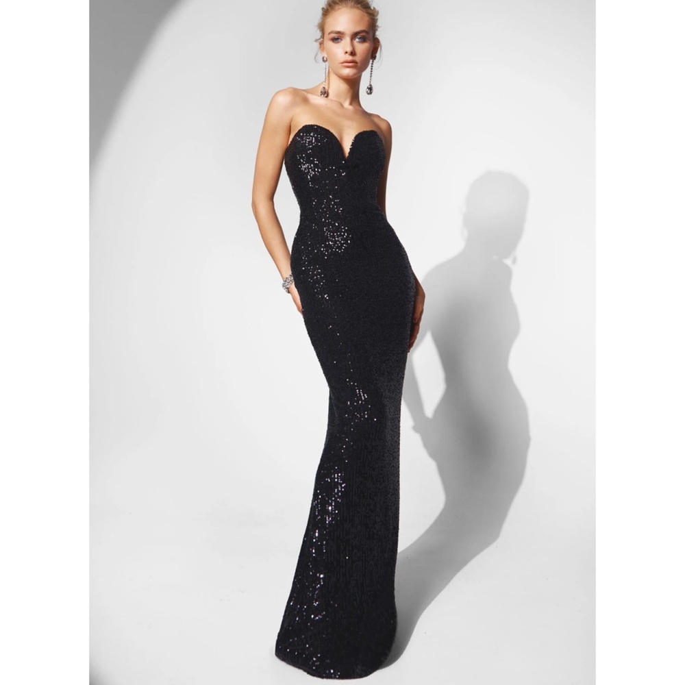 Nookie lumiere gown size medium